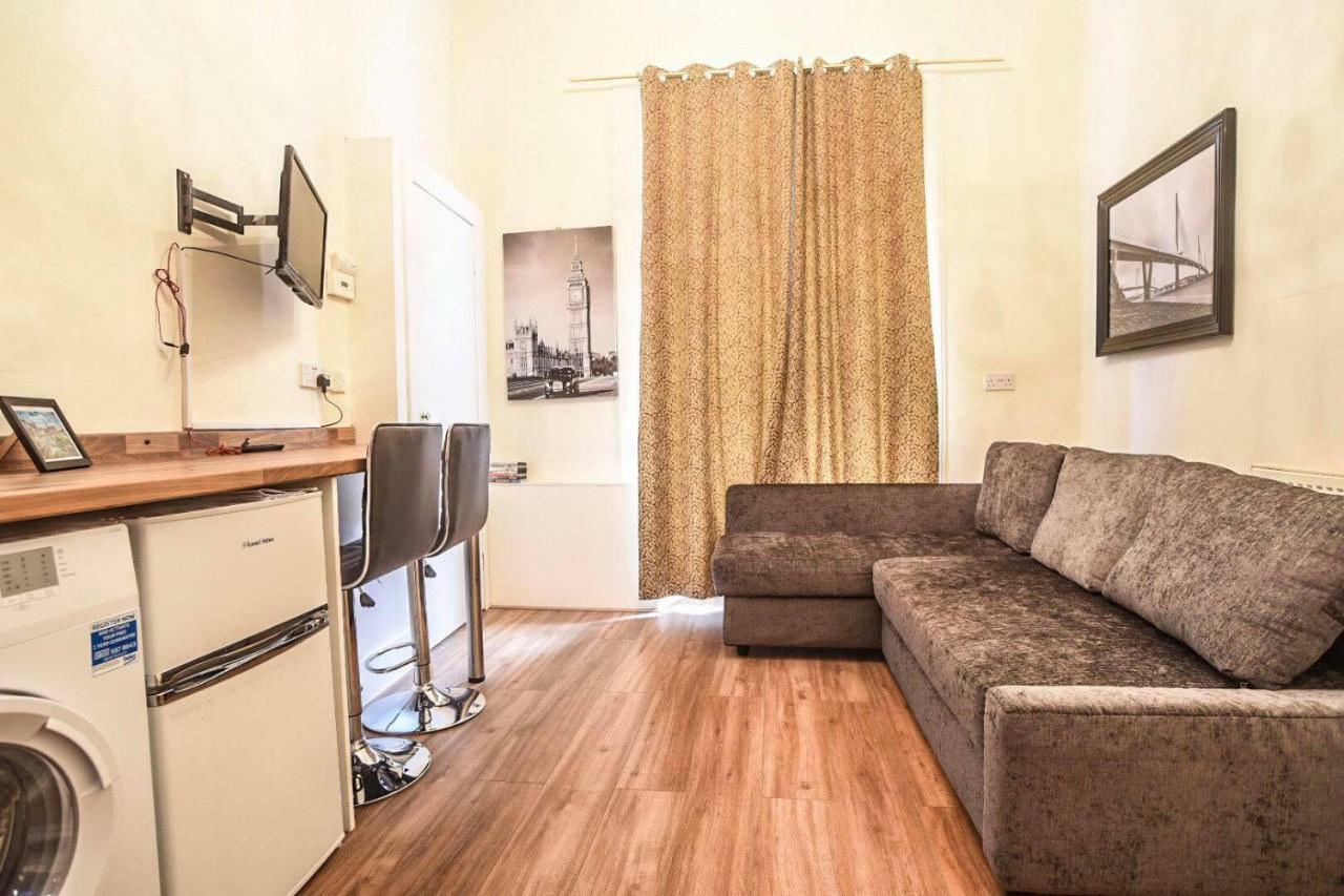 Edinburgh Ground Floor City Centre Flat Close To Princess Street Ngoại thất bức ảnh