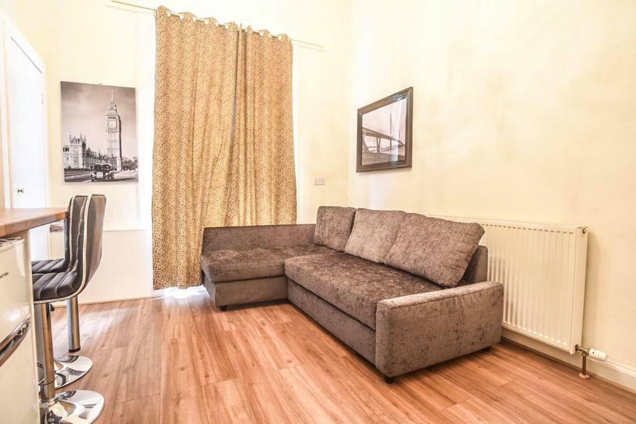 Edinburgh Ground Floor City Centre Flat Close To Princess Street Ngoại thất bức ảnh